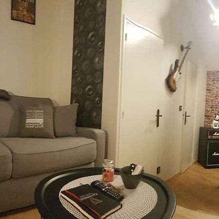 Le Rock Studio Онфлер Екстер'єр фото