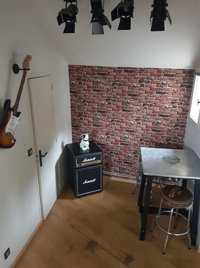 Le Rock Studio Онфлер Екстер'єр фото